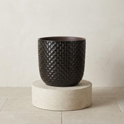 Plantenpot met reliëf, keramiek in matzwart, Ø13,5 cm