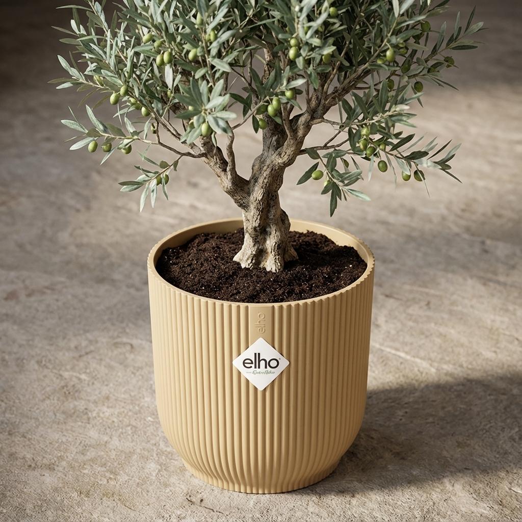 Elho Vibes Fold bloempot met ribbels, geel, Ø18 cm, groene bladeren