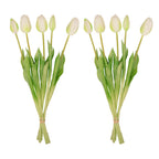 Vaas Lady Sunny van aardewerk met 10 wit-groene kunsttulpen, groene bladeren