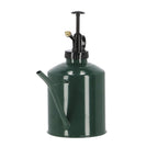 Gieter en Plantensproeier, plant in pot